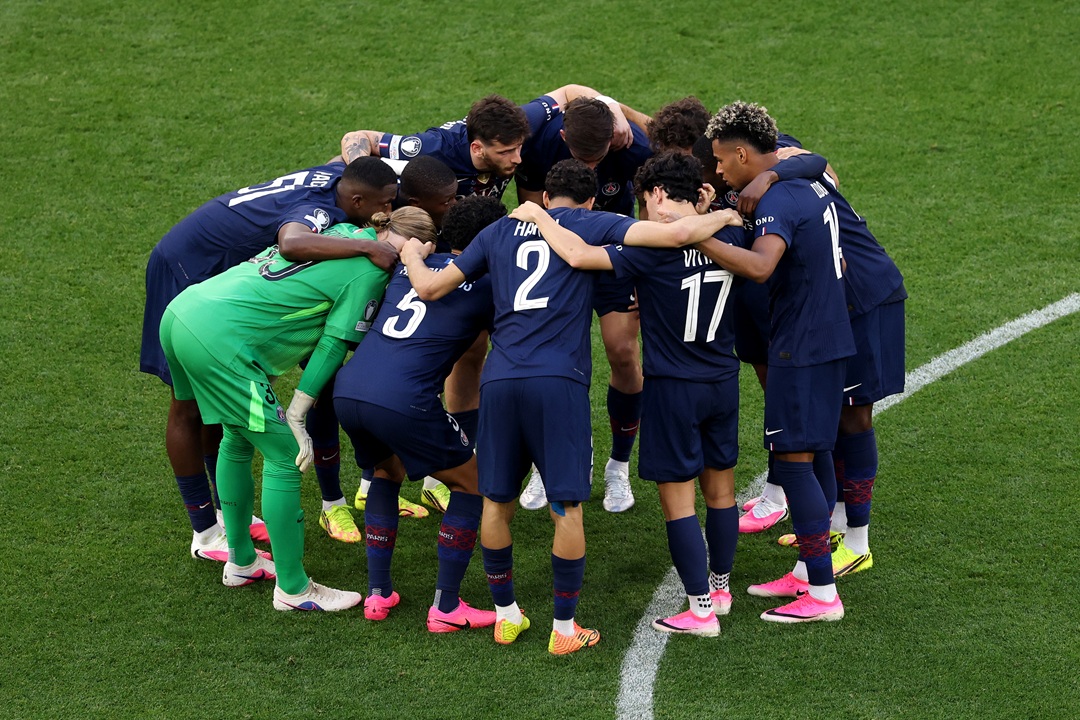 Jugadores del campeón PSG predominan en el Equipo de la Temporada de la Champions League 2025/26
